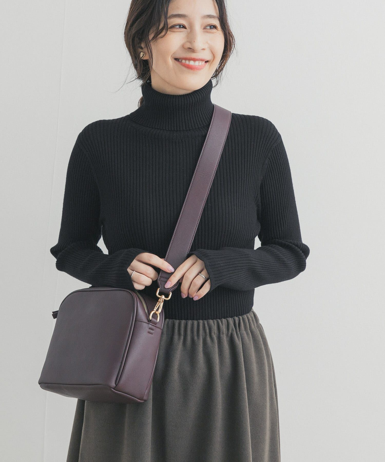 URBAN RESEARCH DOORS「タートルネックリブニット」|ニット・セーター|