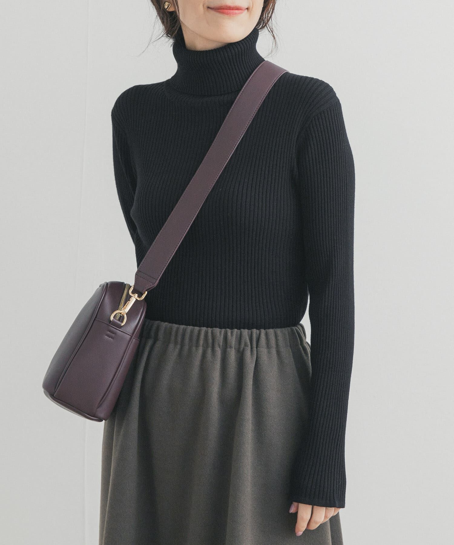 URBAN RESEARCH DOORS「タートルネックリブニット」|ニット・セーター|