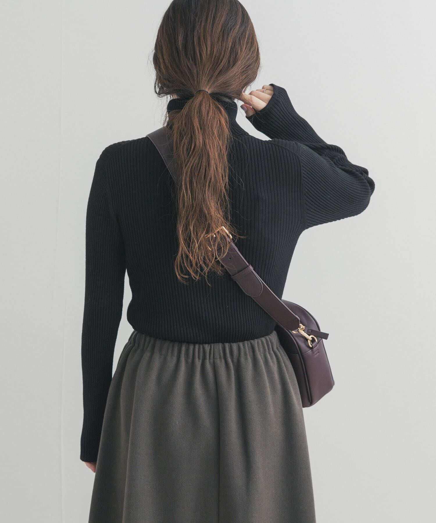 URBAN RESEARCH DOORS「タートルネックリブニット」|ニット・セーター|