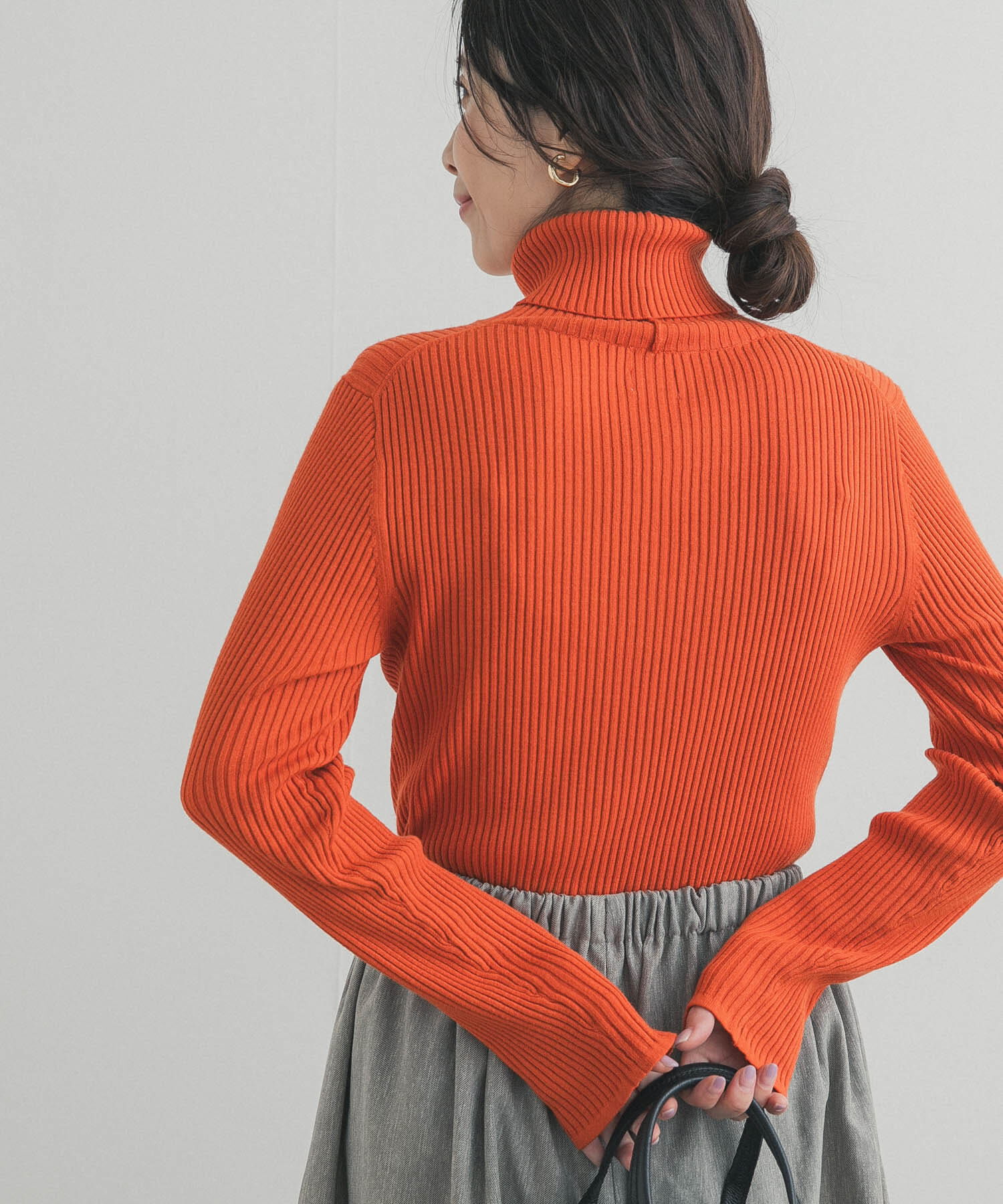 URBAN RESEARCH DOORS「タートルネックリブニット」|ニット・セーター|