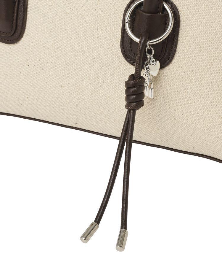 earth music&ecology「チャーム付きオブロングボストン」|ショルダー・メッセンジャー|