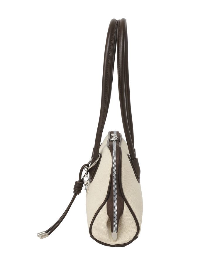 earth music&ecology「チャーム付きオブロングボストン」|ショルダー・メッセンジャー|