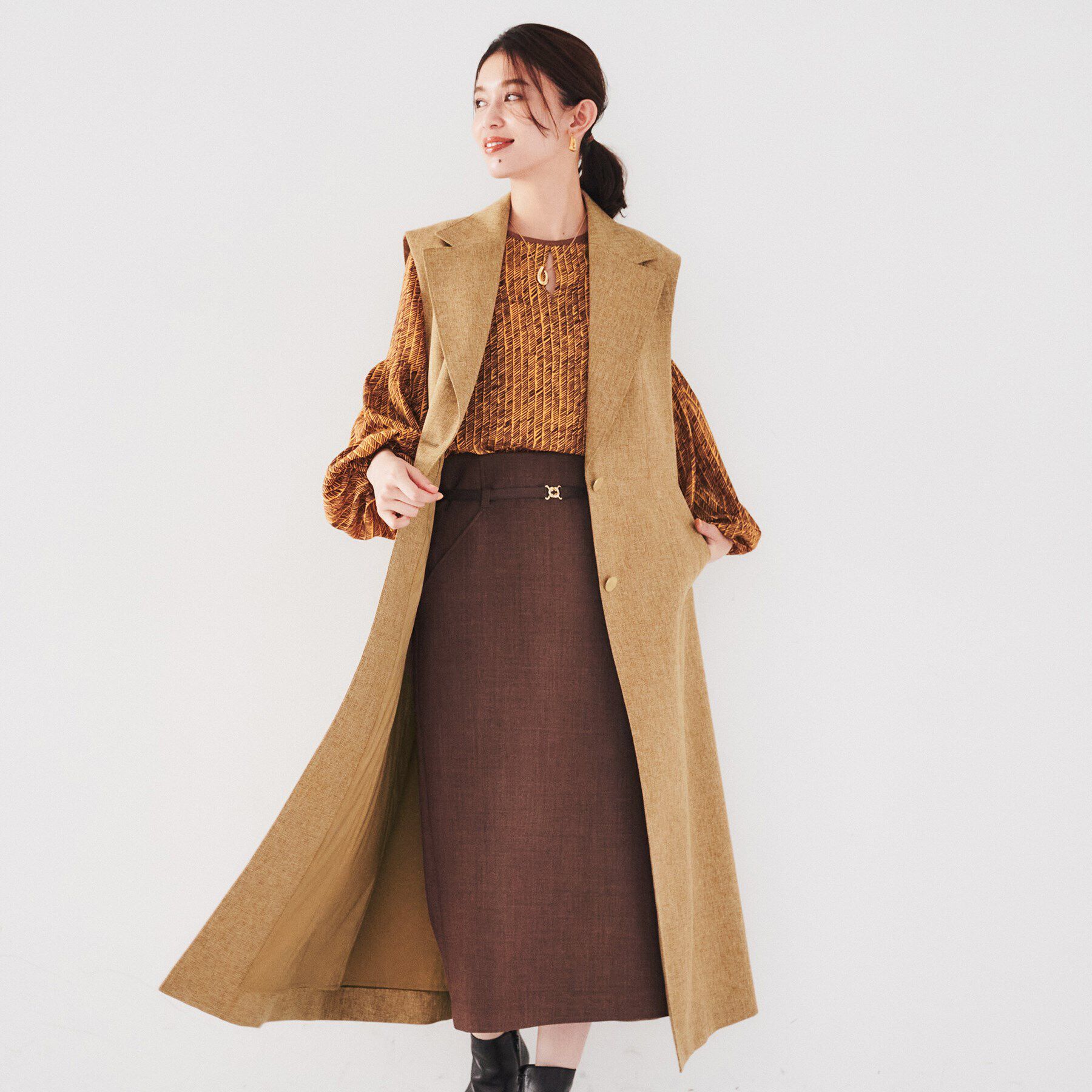 UNTITLED「【ツイードライク/セットアップ可】メランジ ロングジレ」|ベスト・ジレ|キャメルブラウン(0