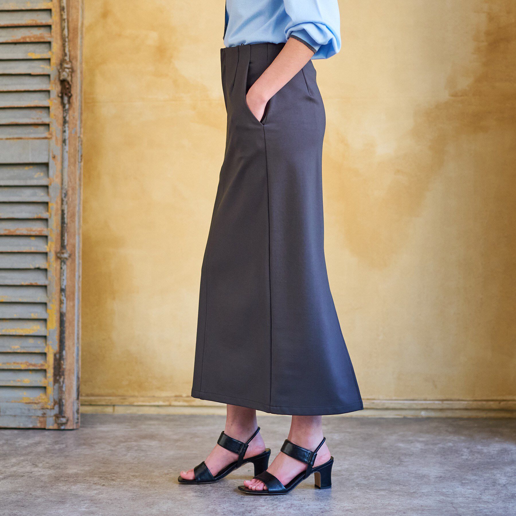 DRESSTERIOR「【大人百花春号掲載　モデル美香さん着用】ストレッチポンチタイトスカート」|スカート|