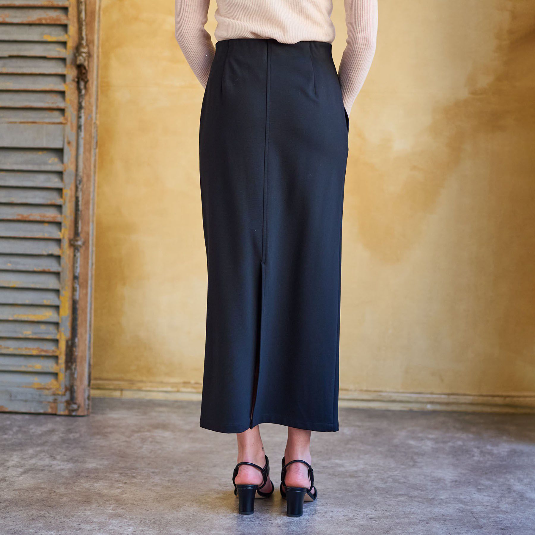 DRESSTERIOR「【大人百花春号掲載　モデル美香さん着用】ストレッチポンチタイトスカート」|スカート|