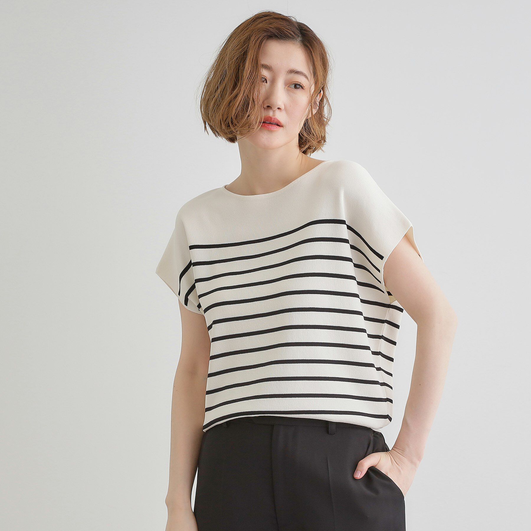 grove「【嬉しい機能付き】やわらかドライタッチフレンチスリーブニット」|ニット・セーター|