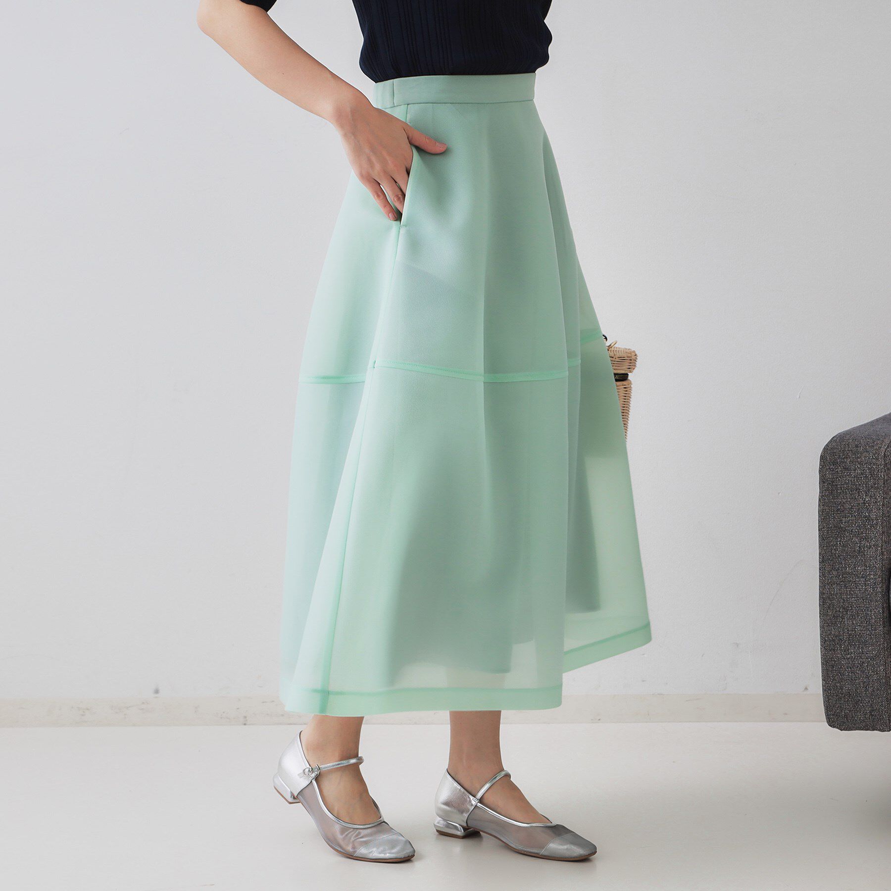 OPAQUE.CLIP「《美人百花掲載》スポンディッシュシアーフレアスカート【洗濯機洗い可】」|スカート|