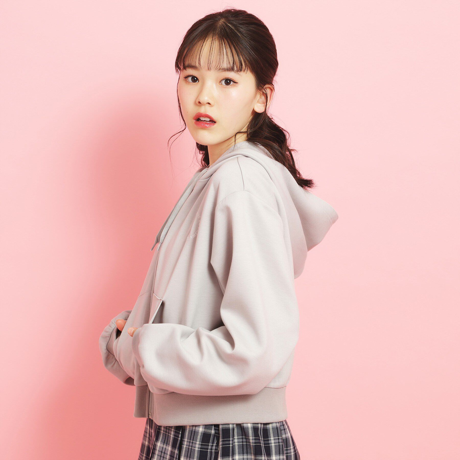 PINK-latte「フード付きジップパーカ」|パーカー|