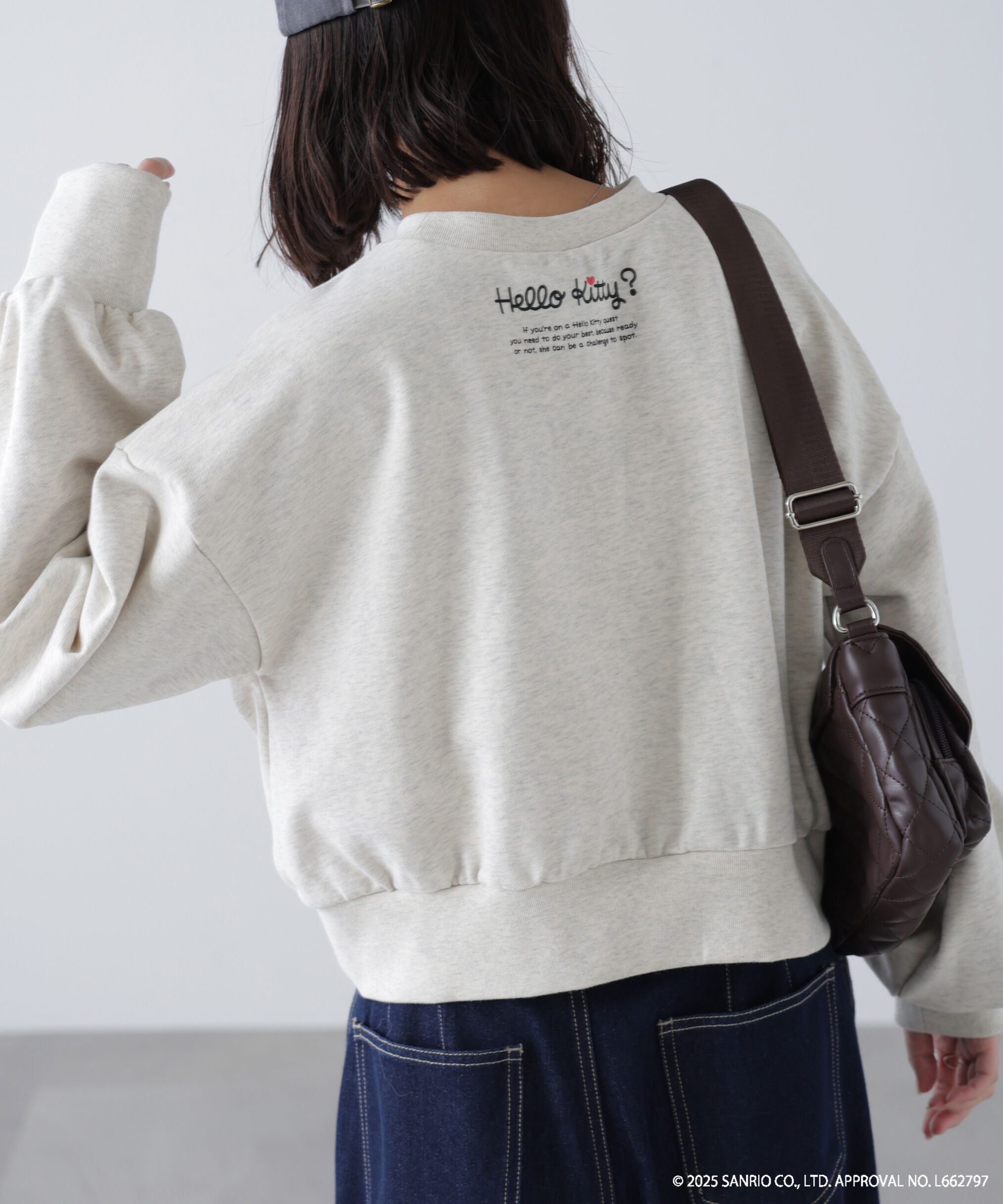  「ｻﾝﾘｵｷｬﾗｸﾀｰｽﾞｺﾗﾎﾞ SHORT SWEAT ｼｮｰﾄｽｳｪｯﾄ 胸KITTY&times; 」|Tシャツ・カットソー|