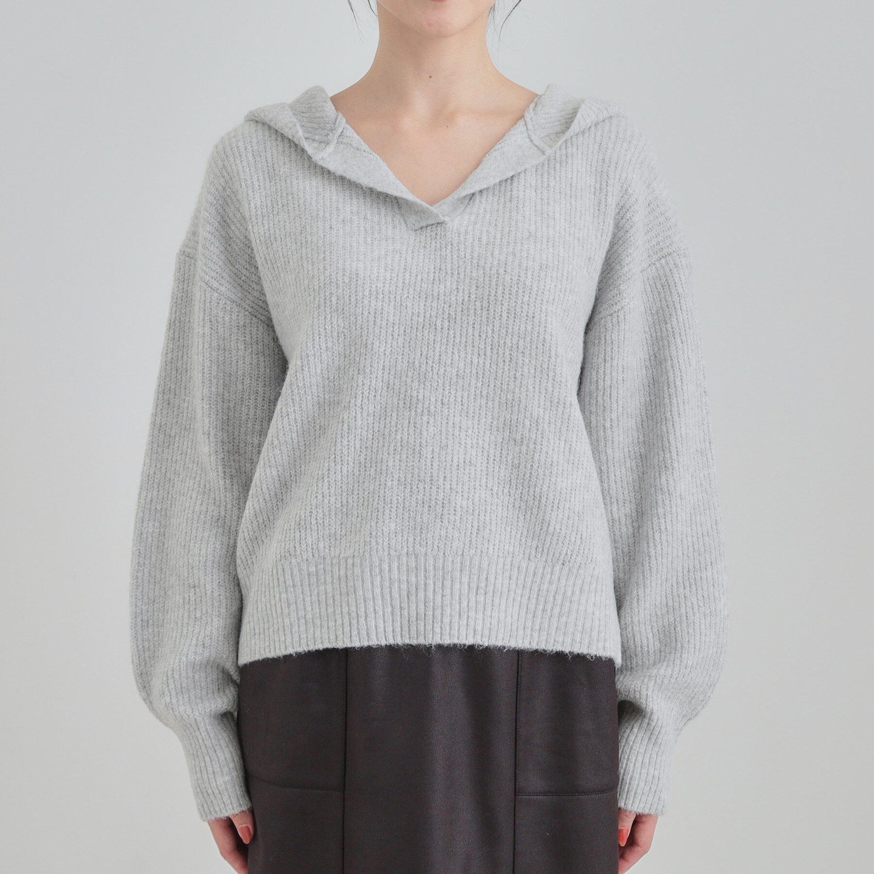 SHOO･LA･RUE「【S-LL】ふんわり Vネックフードニット」|ニット・セーター|
