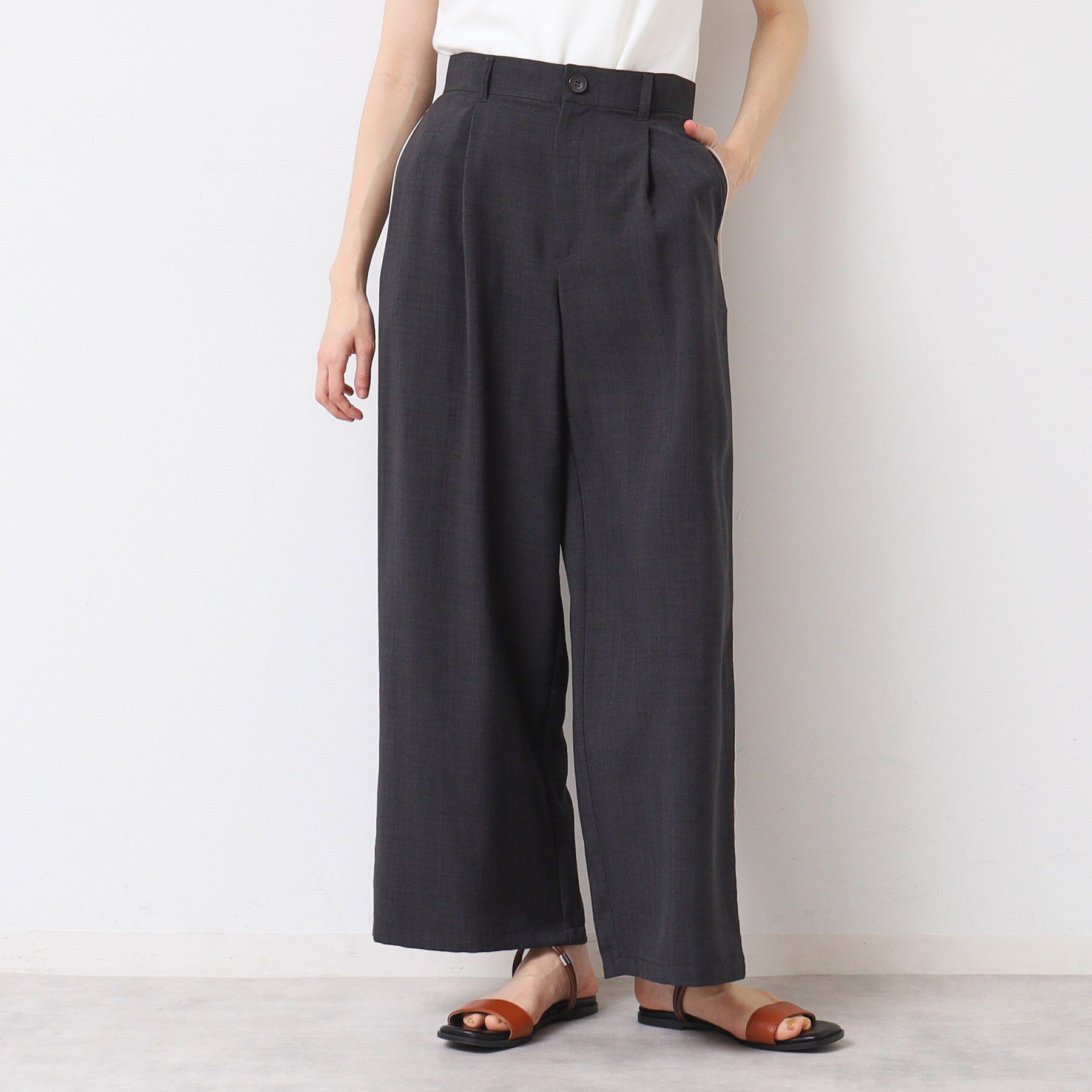 Dessin「【セットアップ可能・洗える】タック入りワイドパンツ（S～L）」|その他|チャコールグレー(0