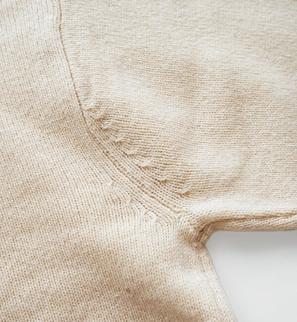 オオカミとフクロウ「オオカミとゼンマイ仕掛けのペロ」|ニット・セーター|