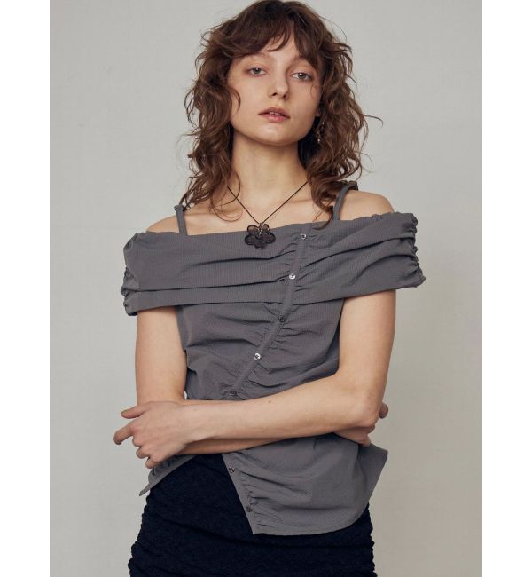 EMODA「オフショルダーボタントップ」|Tシャツ・カットソー|
