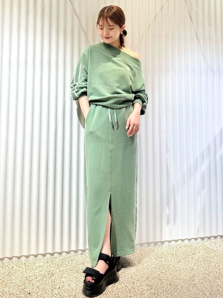 SNIDEL「【WEB限定カラーあり】UVカットワンショルスウェットプルオーバー」|スウェット・ジャージ|