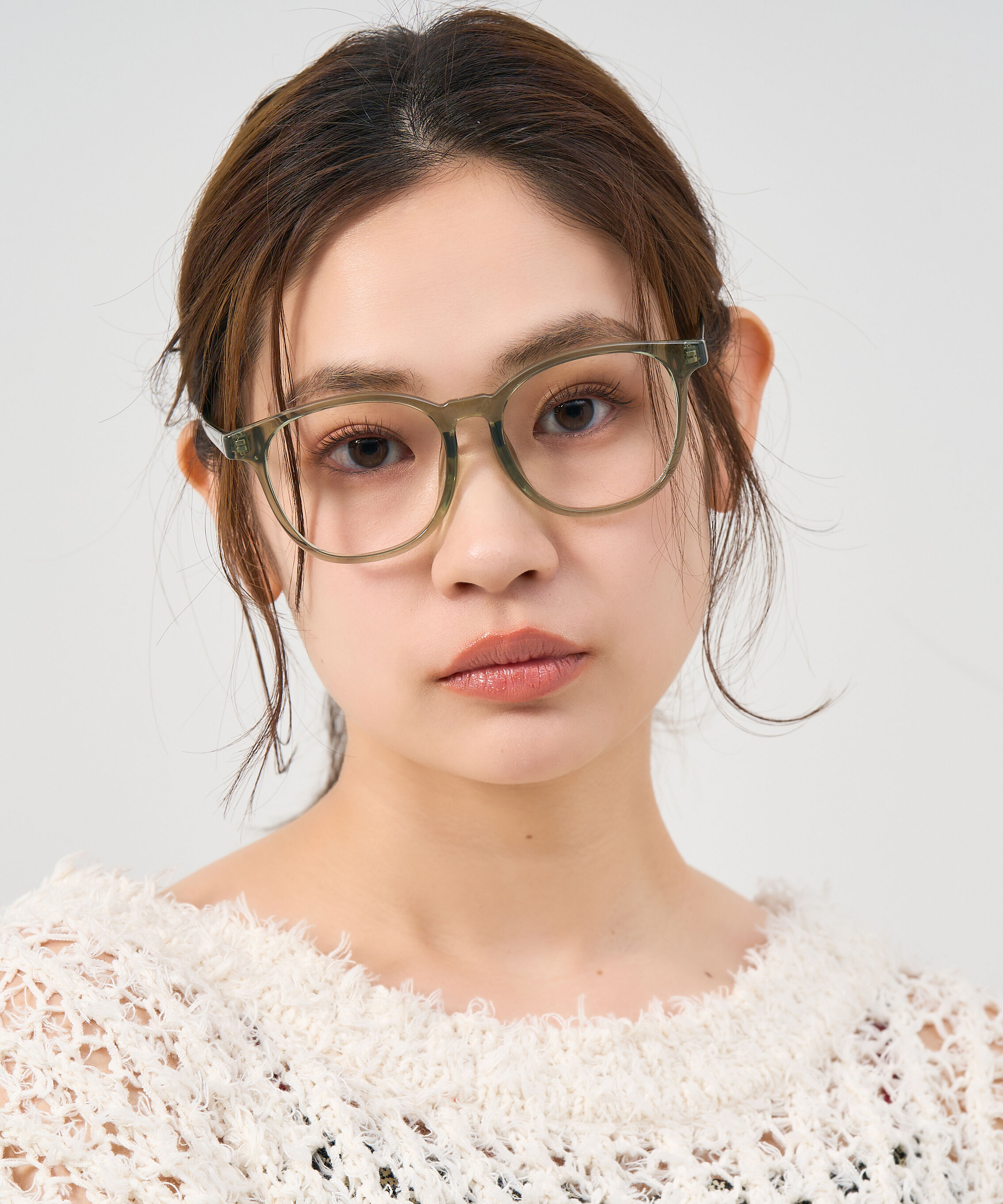  「Zoff | ウェリントン型 メガネ クリアフレーム 黒縁 伊達メガネ レンズ交換券付き」|メガネ|薄グリーン