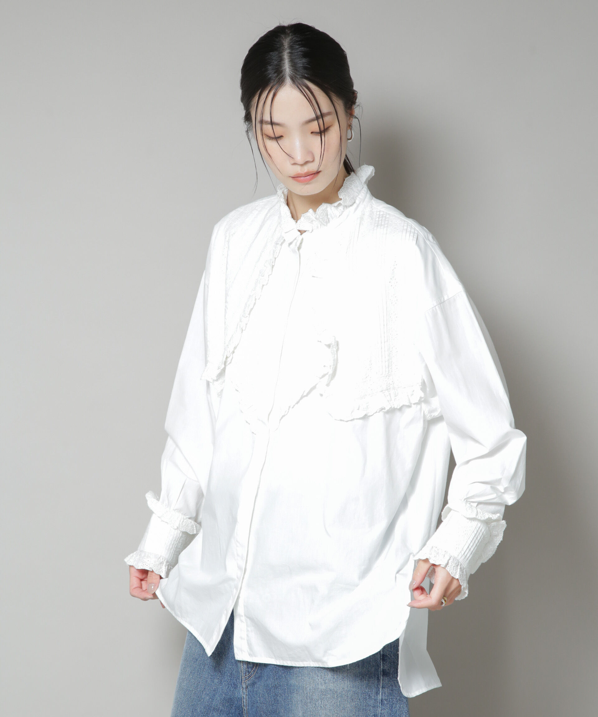 nano･universe「Sara mallika/COTTON PINTUCK LACE BLOUSE」|シャツ・ブラウス|ホワイト