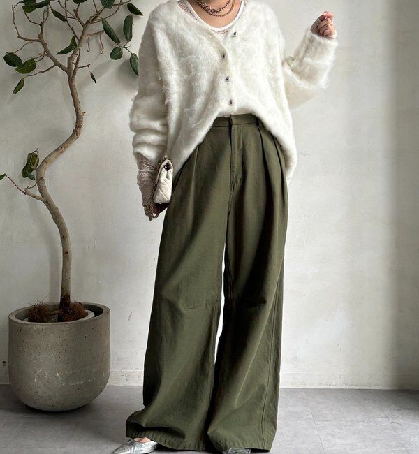  「ブラッシュ加工シルバーボタンカーディガン」|カーディガン|