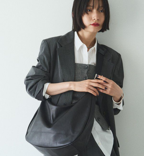  「ソフトレザーラウンドビッグショルダーバッグ」|ショルダー・メッセンジャー|