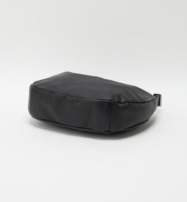  「ソフトレザーラウンドビッグショルダーバッグ」|ショルダー・メッセンジャー|