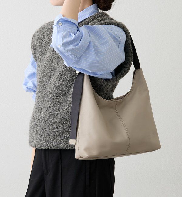  「レザーホーボーバッグ M」|ショルダー・メッセンジャー|