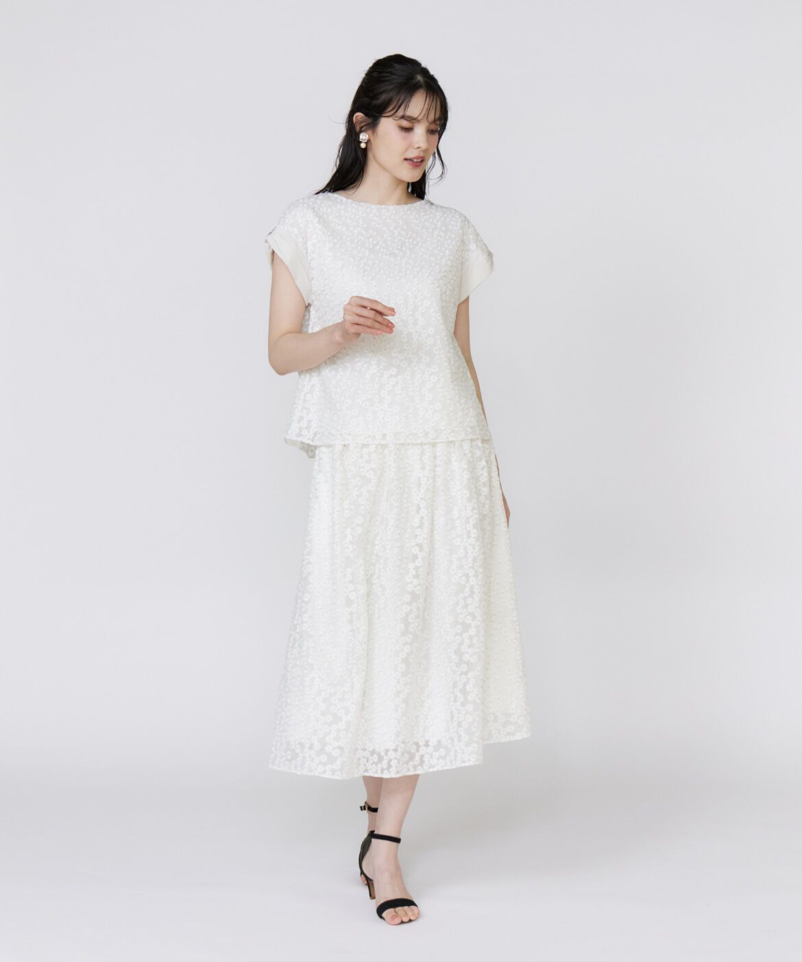 Maglie le cassetto「フラワー刺繍ブラウス」|シャツ・ブラウス|