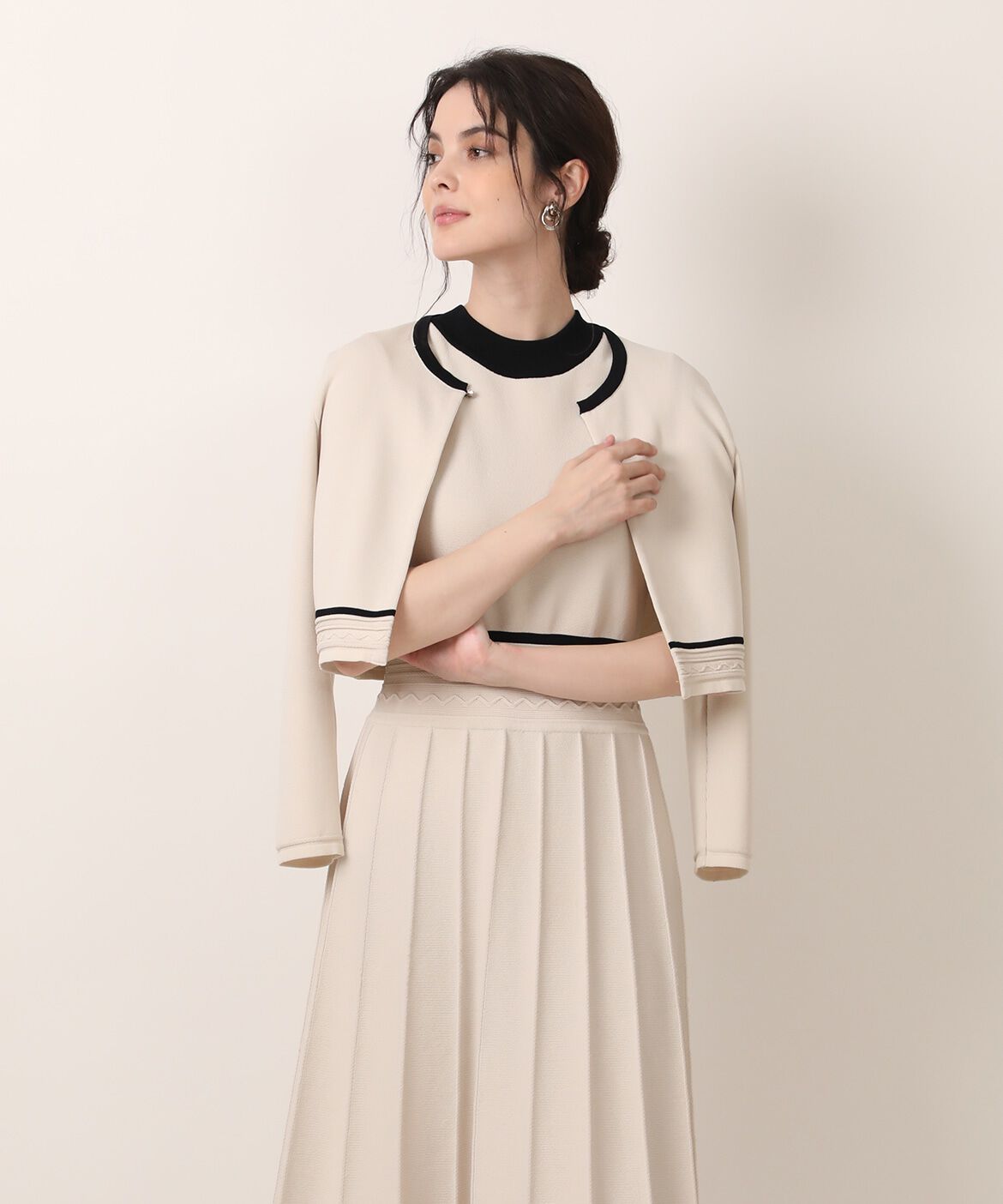 Maglie le cassetto「《大きいサイズ》バイカラーボレロカーディガン《M Maglie le cassetto》」|カーディガン|ベージュ2