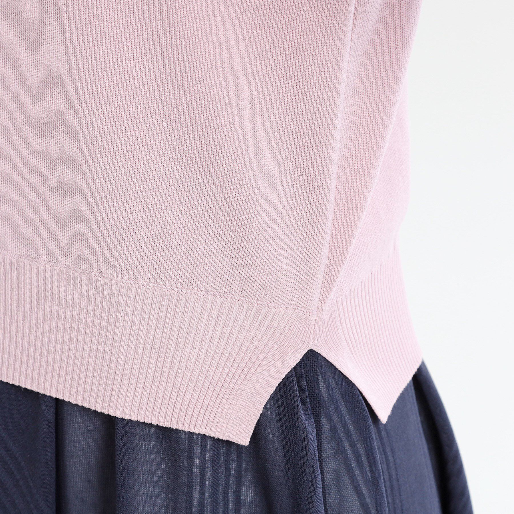 Reflect「【接触冷感／洗える／ジャケットインナーにおすすめ】レースデザインニット」|ニット・セーター|