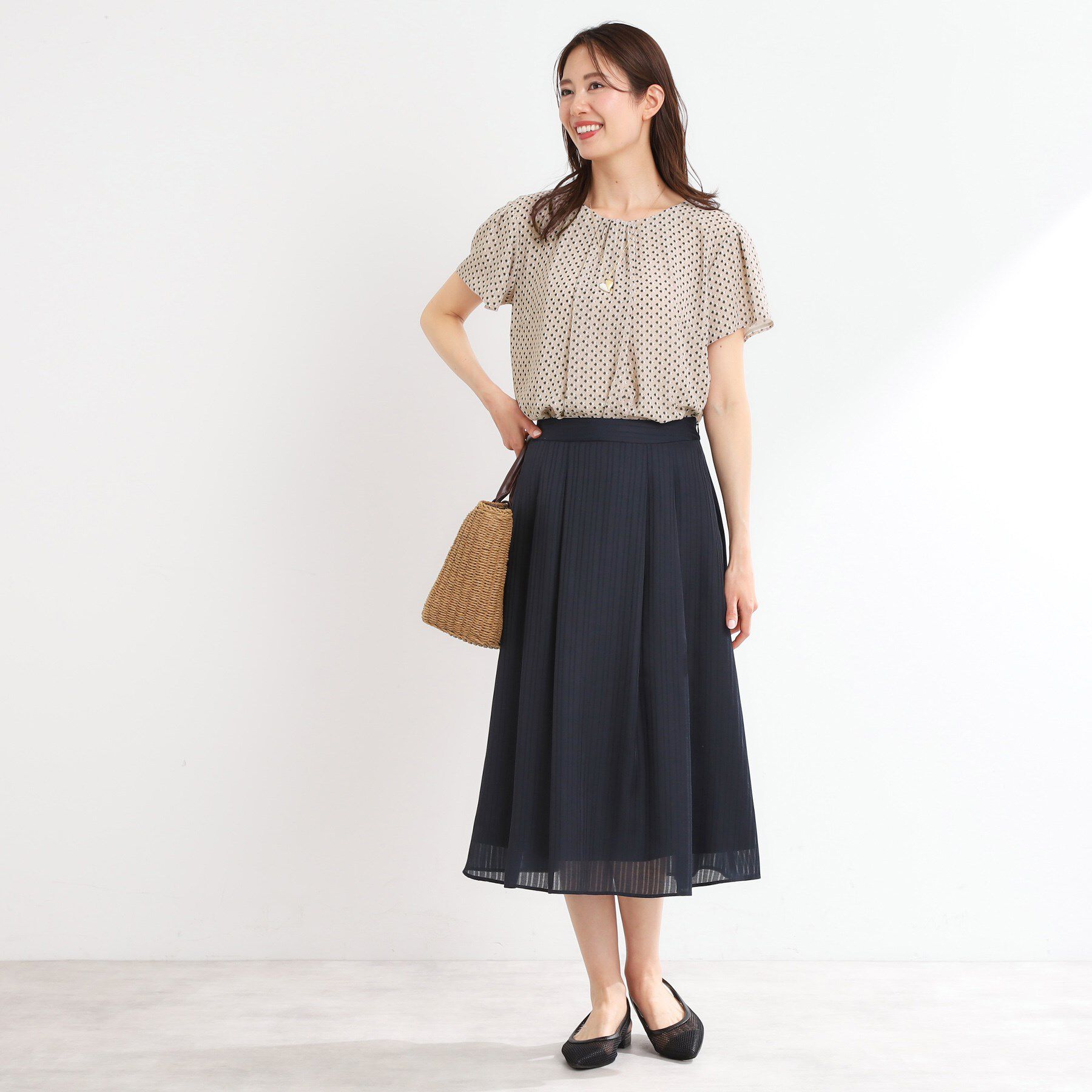 Reflect「【マシンウォッシュ可／セットアップ可】ギャザータックプリントブラウス」|シャツ・ブラウス|