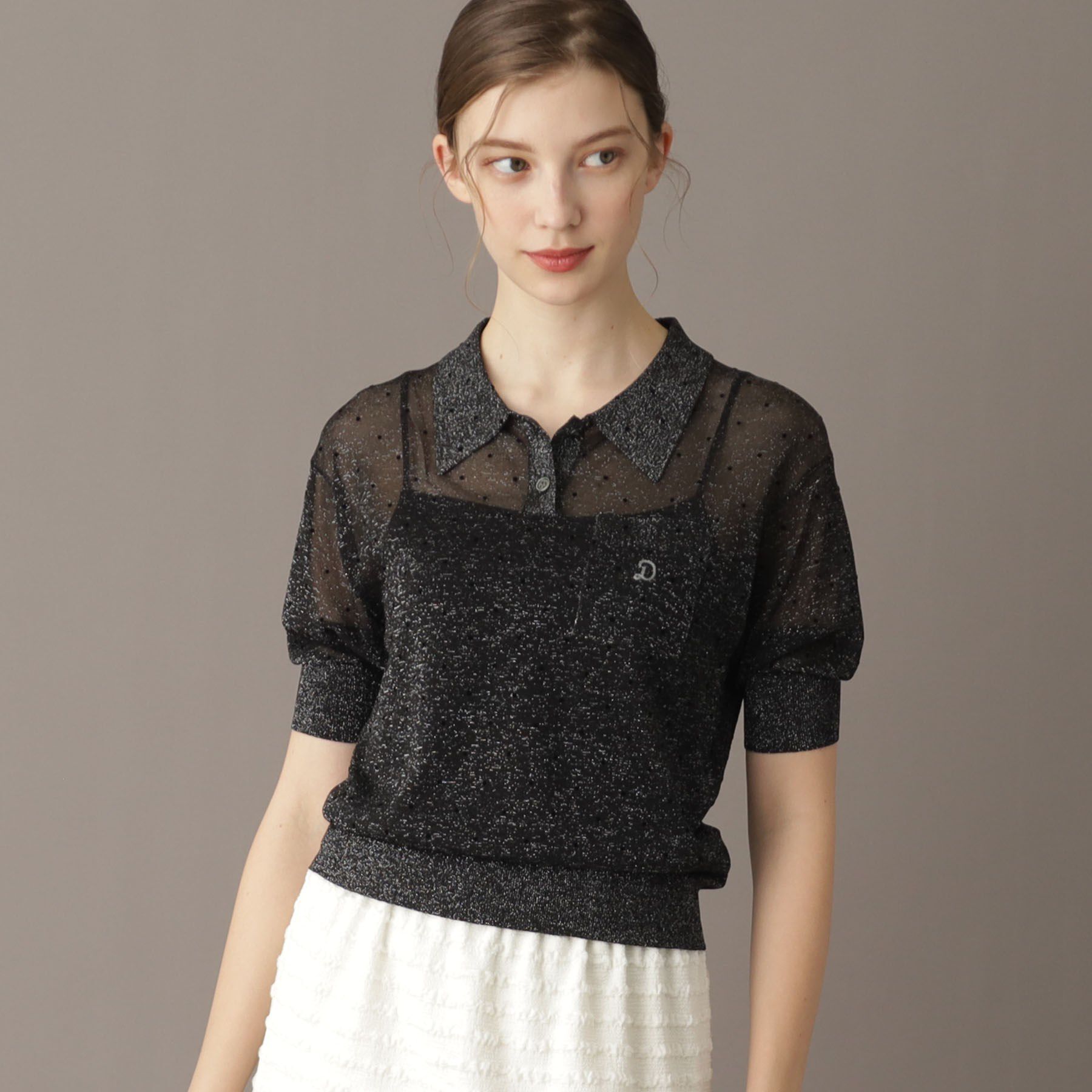 DRESSTERIOR「【大人百花春号掲載 モデル美香さん着用】ドットシアーポロニット」|ポロシャツ|ブラック(119)