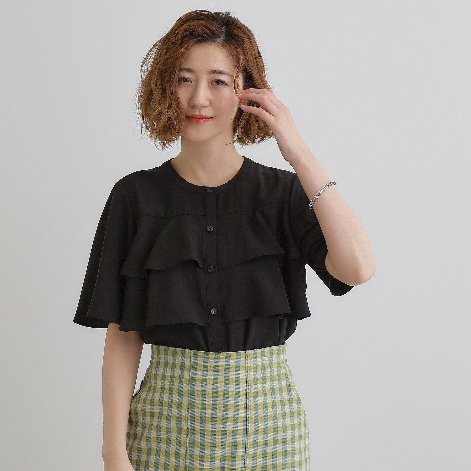 grove「甘さを抑えた大人のラッフルフリルブラウス」|シャツ・ブラウス|