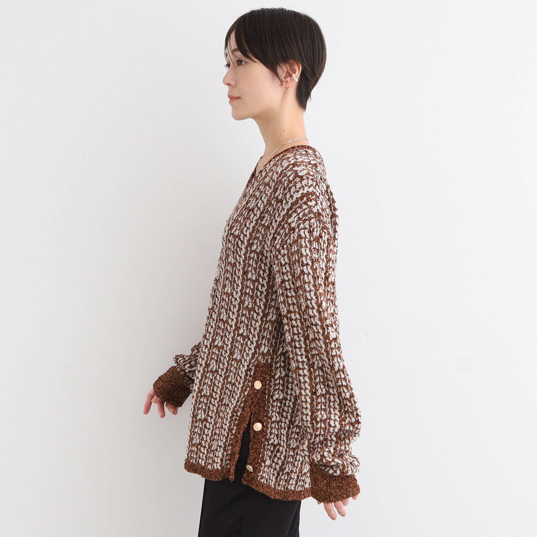 INDIVI「【洗える／映え】ツイーディーVネックニット」|ニット・セーター|