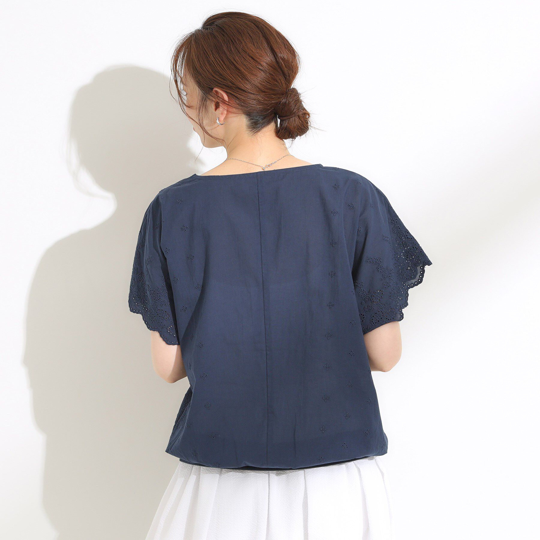 SHOO･LA･RUE「スカラップ刺繍レースが目を惹く ドルマントップス」|Tシャツ・カットソー|