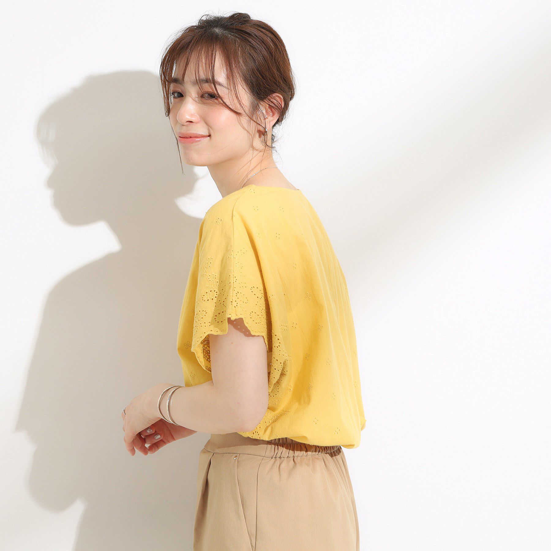 SHOO･LA･RUE「スカラップ刺繍レースが目を惹く ドルマントップス」|Tシャツ・カットソー|