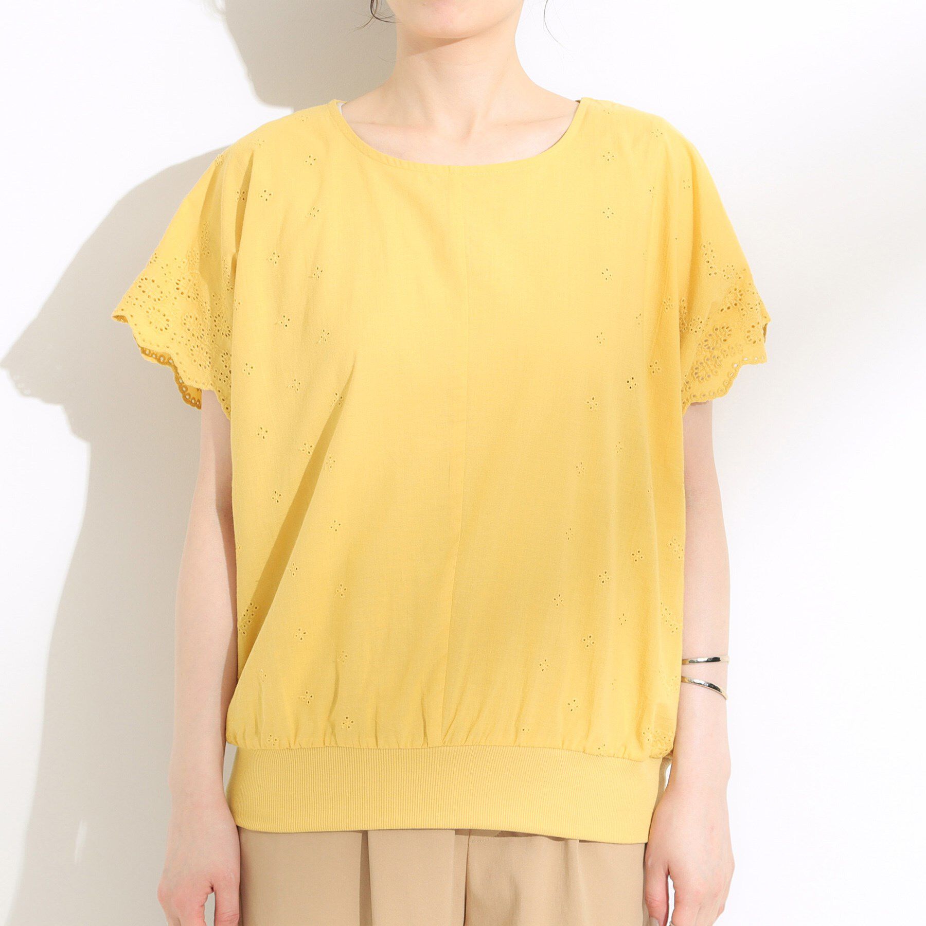 SHOO･LA･RUE「スカラップ刺繍レースが目を惹く ドルマントップス」|Tシャツ・カットソー|
