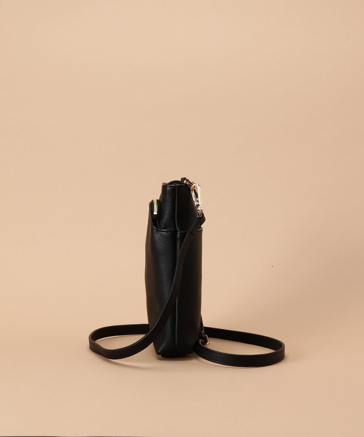 Samantha Thavasa「スタイリッシュスマホショルダー」|ショルダー・メッセンジャー|