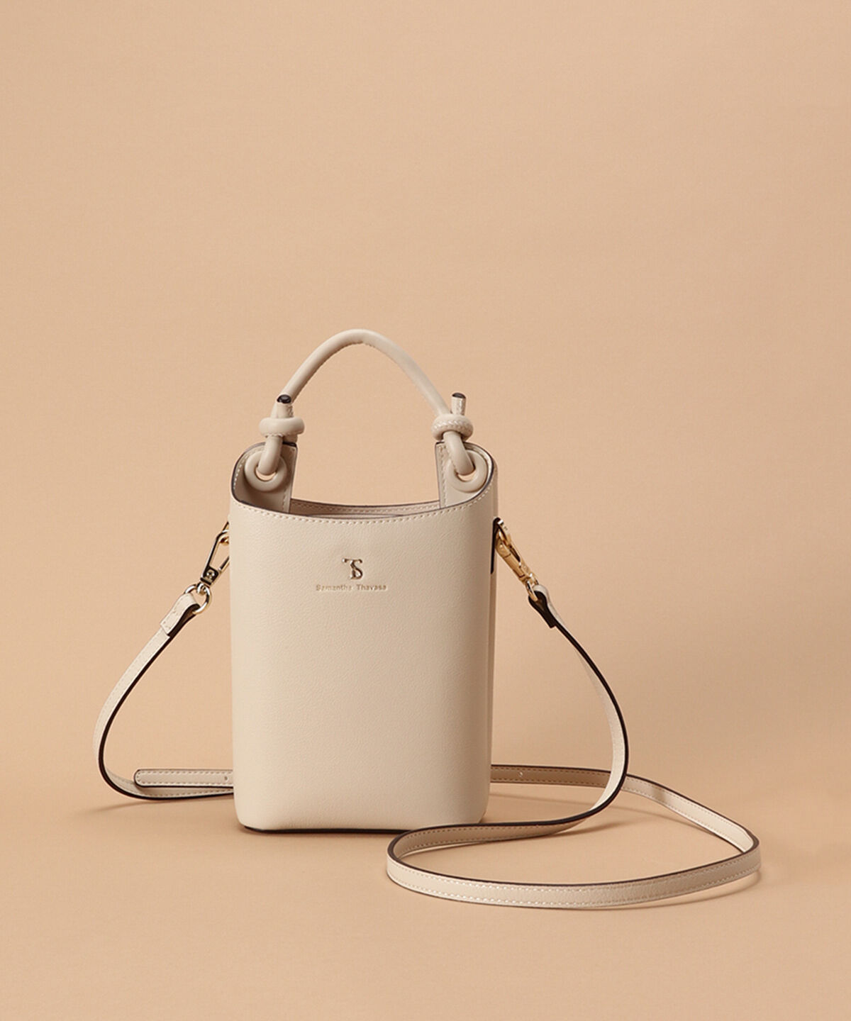 Samantha Thavasa「ボリュームデザイン ショルダーバッグ」|ショルダー・メッセンジャー|オフホワイト
