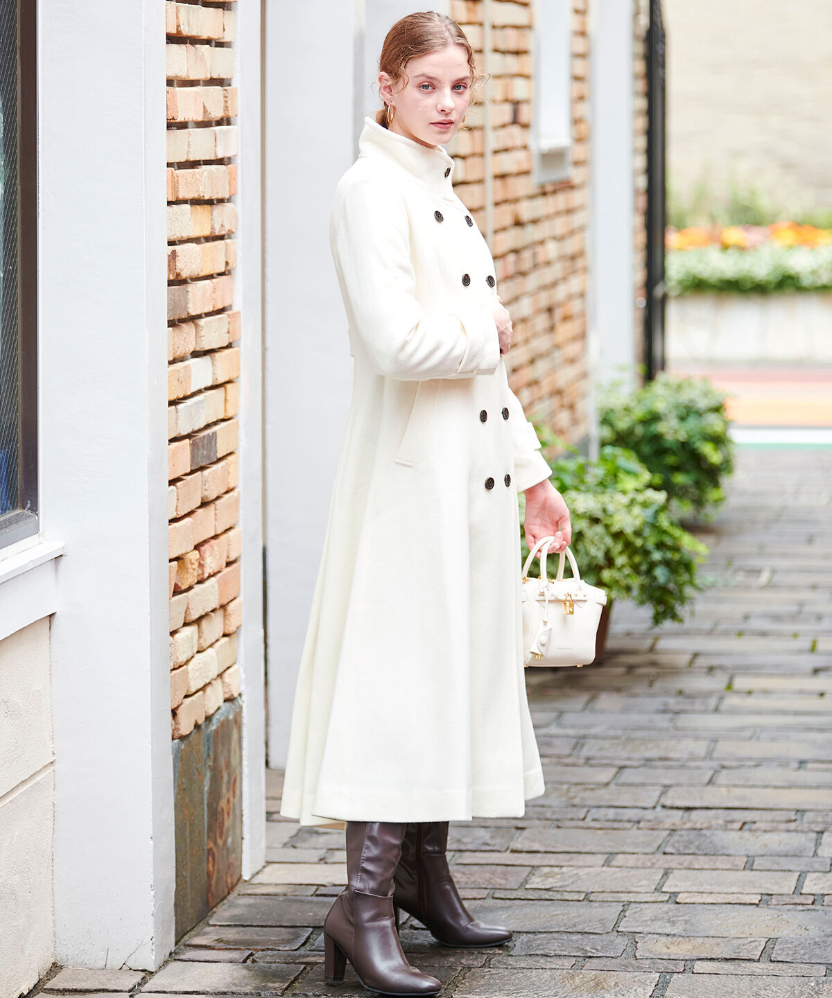 アンドクチュール「ダブルブレストスタンドカラーコート」|ステンカラーコート|