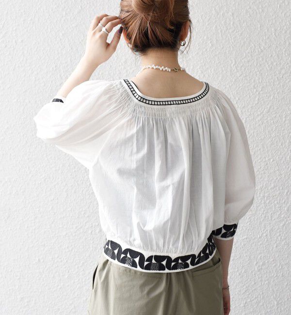 SHIPS any「bon_meur:〈洗濯機可能〉ジオメトリック エンブロイダリー シャーリング ブラウス」|シャツ・ブラウス|