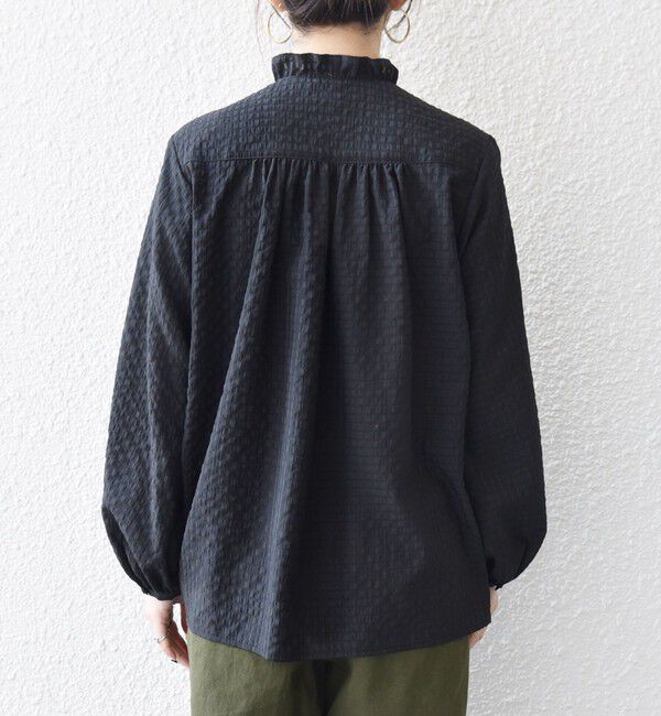 SHIPS any「SHIPS any:〈洗濯機可能〉フリルカラー スタンド & オープン シャツ ブラウス」|シャツ・ブラウス|