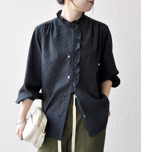 SHIPS any「SHIPS any:〈洗濯機可能〉フリルカラー スタンド & オープン シャツ ブラウス」|シャツ・ブラウス|