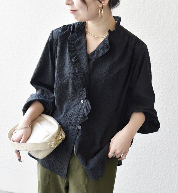 SHIPS any「SHIPS any:〈洗濯機可能〉フリルカラー スタンド & オープン シャツ ブラウス」|シャツ・ブラウス|