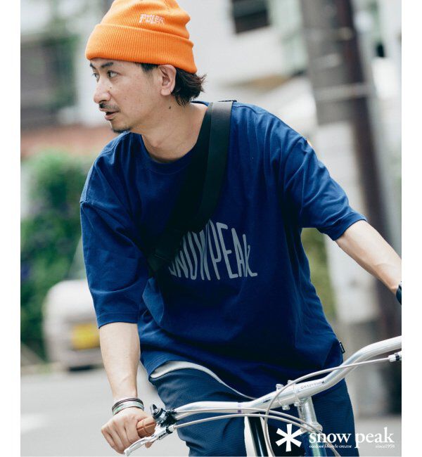 JOURNAL STANDARD relume「SNOWPEAK / スノーピーク 別注 &rdquo;トラペゾイド&rdquo; ロゴTシャツ」|Tシャツ・カットソー|ネイビー