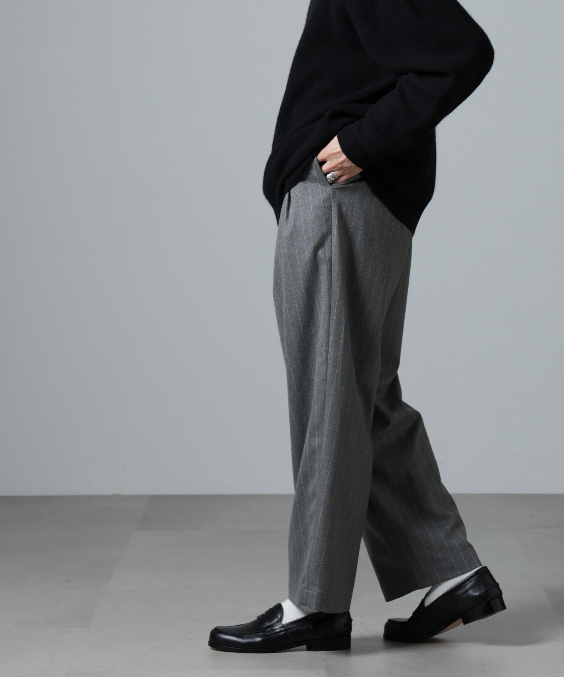 nano･universe「｢大人のﾜｲﾄﾞﾊﾟﾝﾂ｣ﾋﾟﾝｽﾄﾗｲﾌﾟﾌﾗﾝﾈﾙ2ﾀｯｸﾜｲﾄ」|チノ|