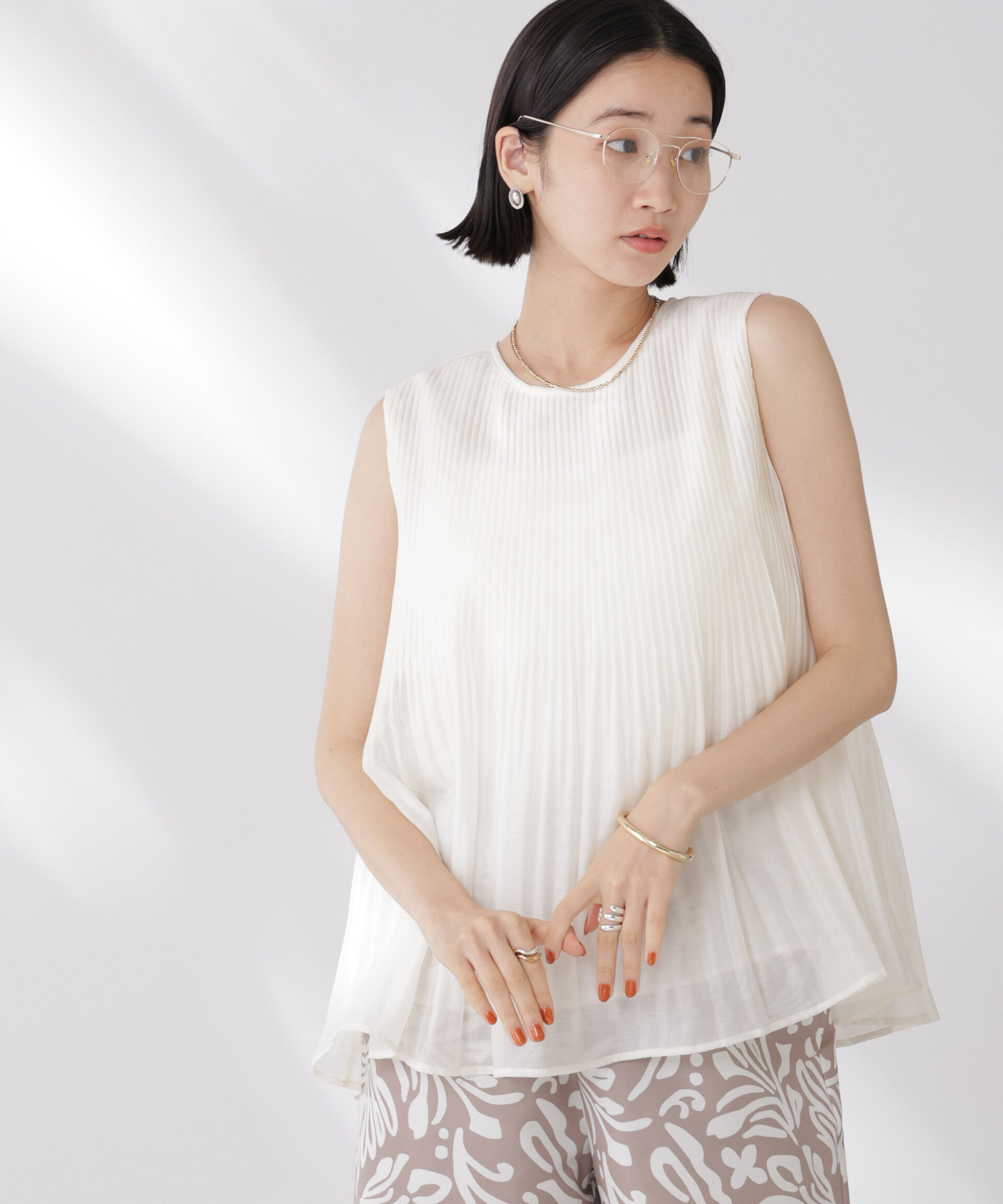 nano･universe「ノースリーブプリーツブラウス」|シャツ・ブラウス|