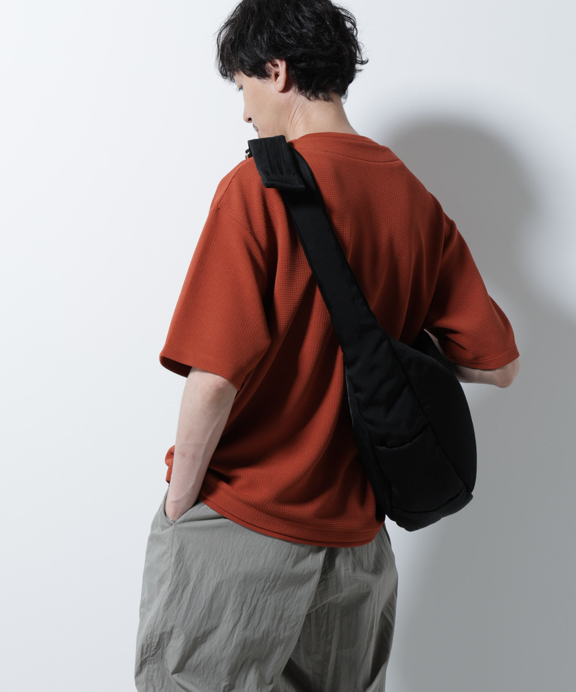 nano･universe「フェイクレイヤードキーネックTシャツ 半袖」|Tシャツ・カットソー|