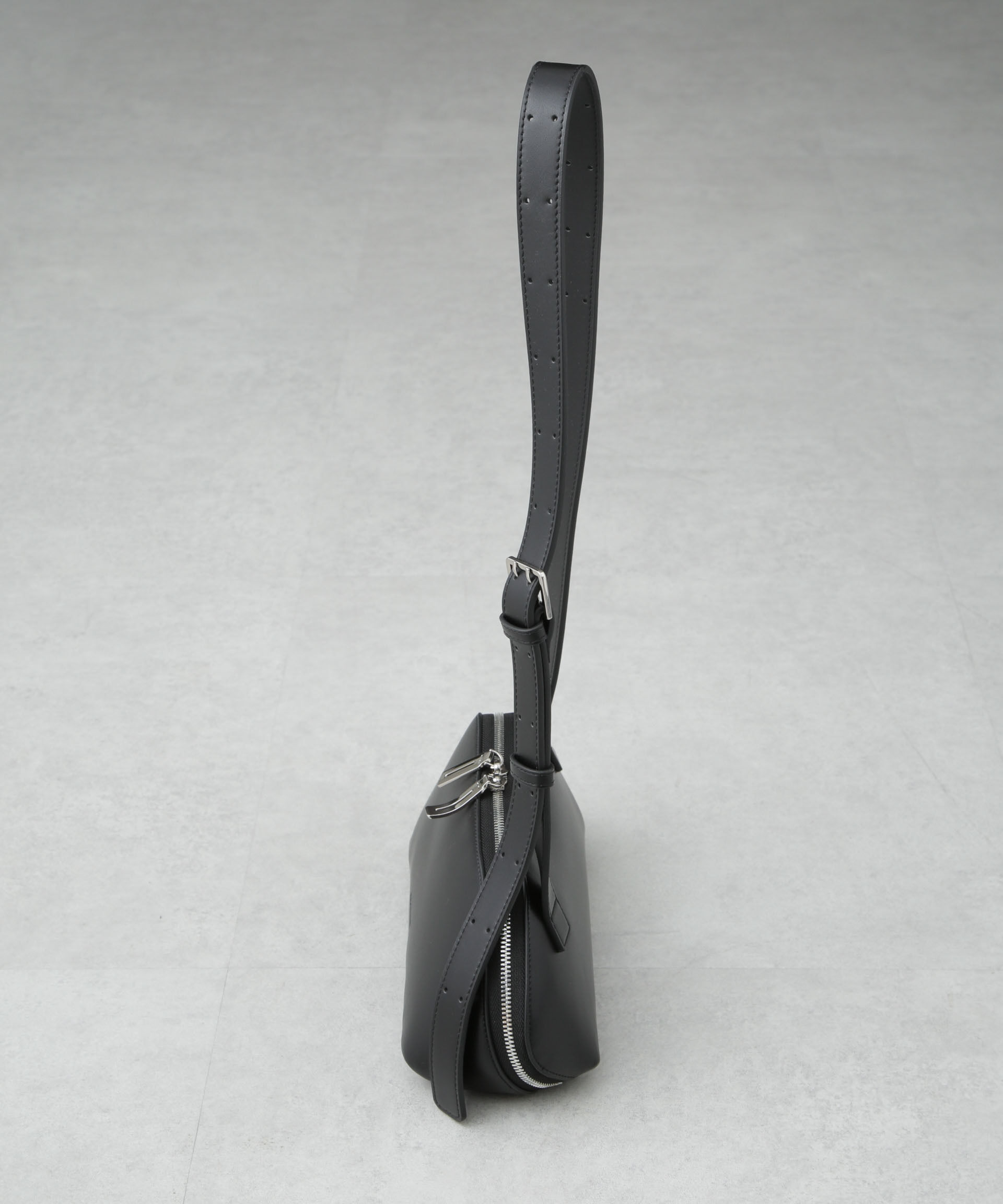  「ADD CULUMN/FIGRE BODYBAG」|ショルダー・メッセンジャー|