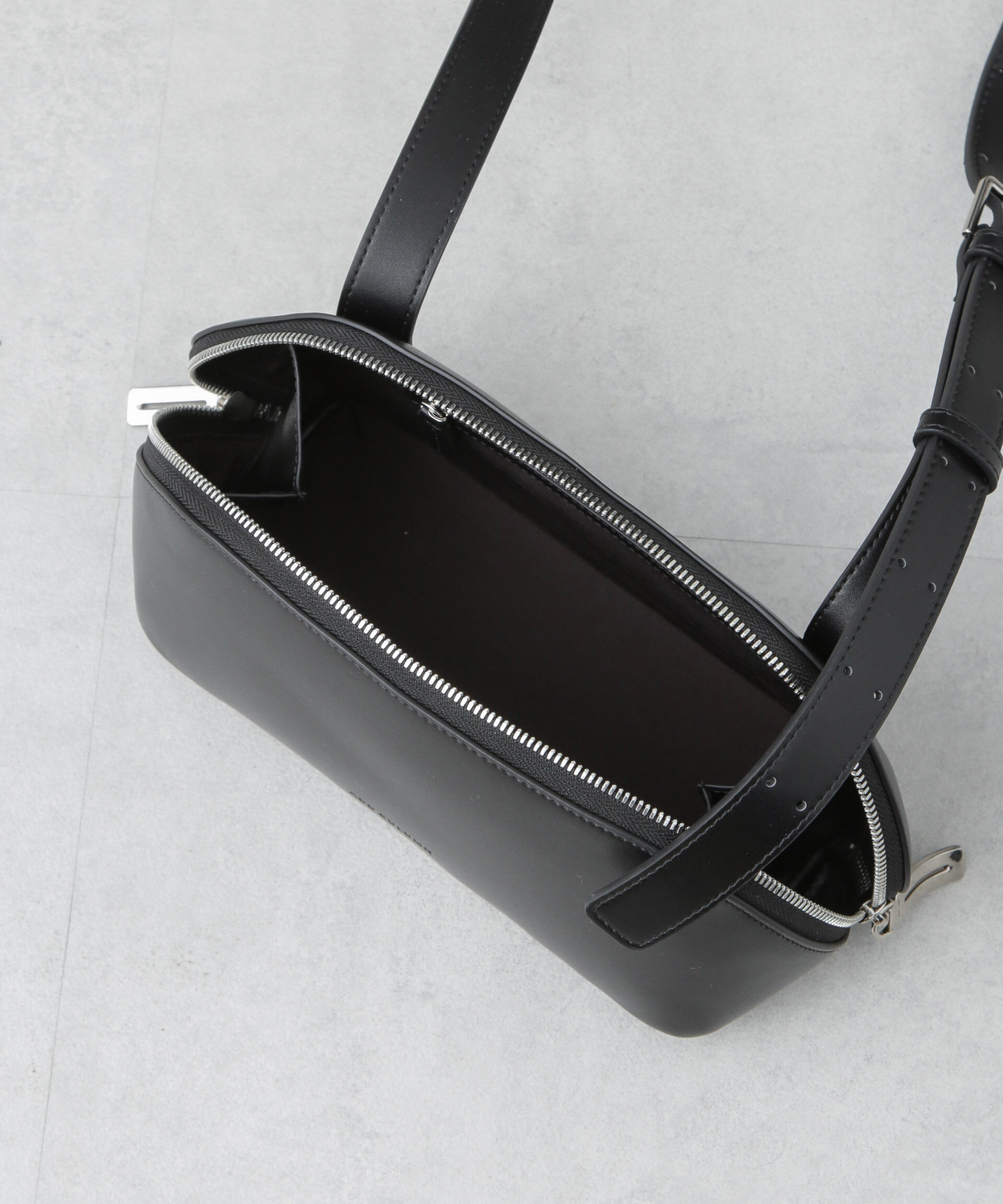  「ADD CULUMN/FIGRE BODYBAG」|ショルダー・メッセンジャー|