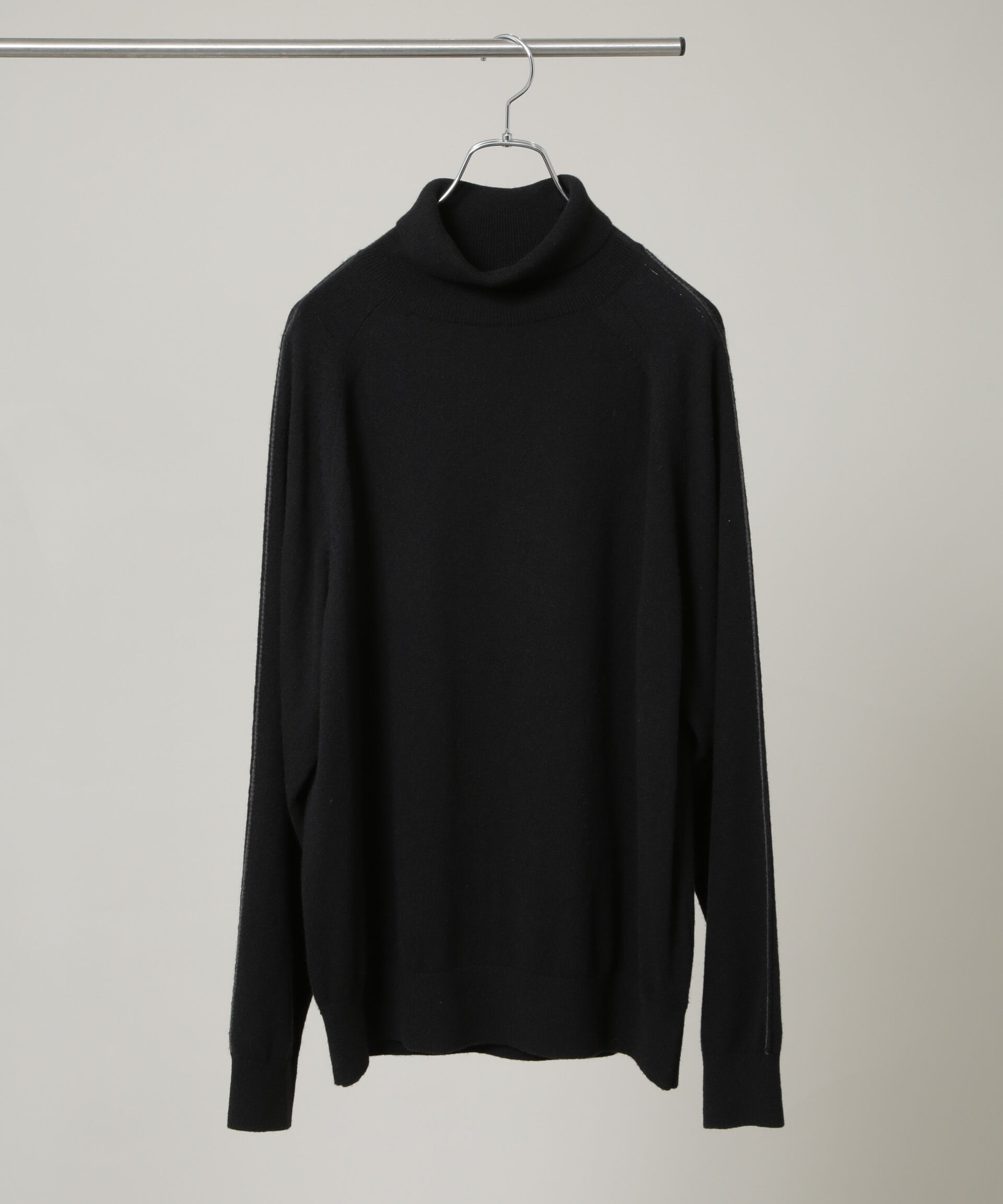 nano･universe「｢HOTEL PALACE｣ ショルダーデザインステッチタートルネックニット」|ニット・セーター|