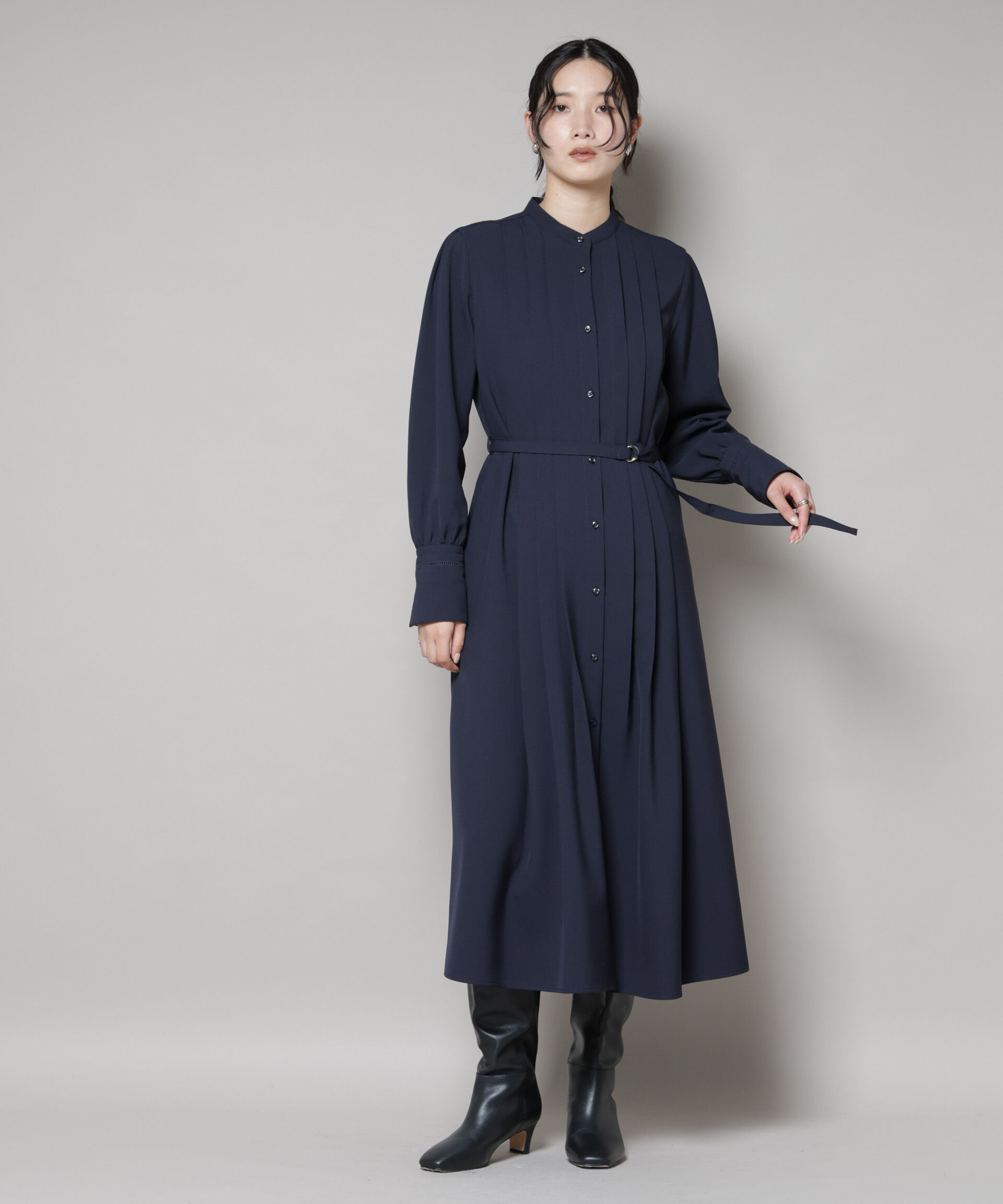 nano･universe「ダブルクロスベルト付きタックワンピース」|ワンピース|ネイビー