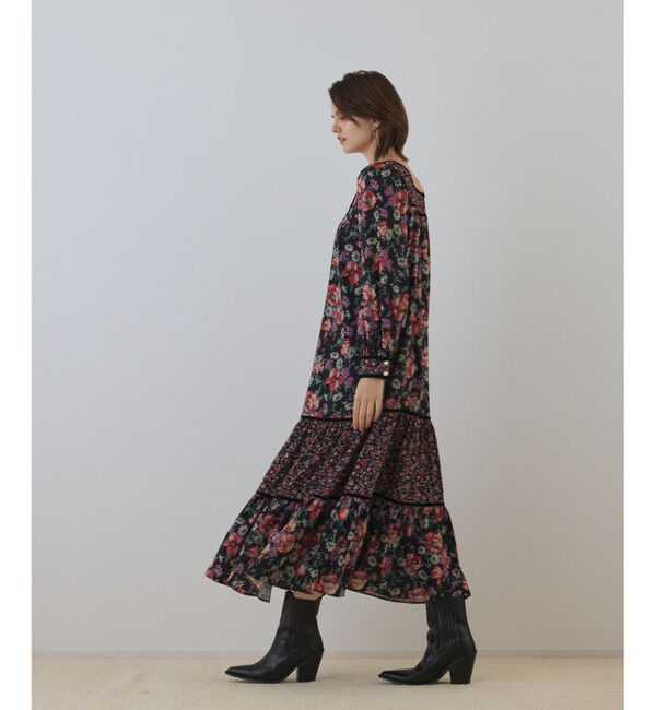 GRACE CONTINENTAL「ボタニカルティアードワンピース」|ワンピース|